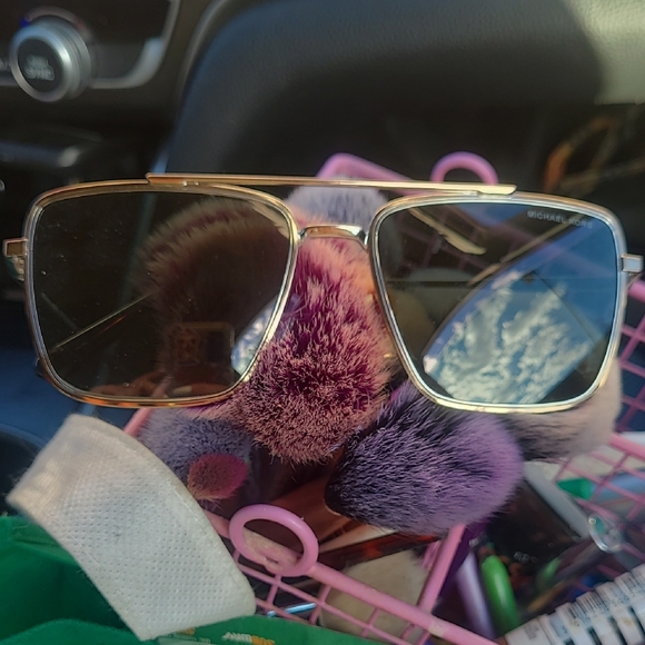 Gold Aviator Sunglasses - Picture 2 of 11